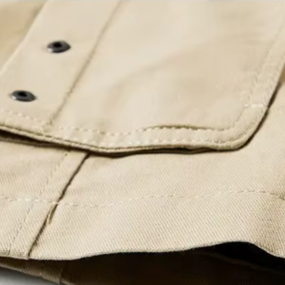Casaco elegante com vários bolsos