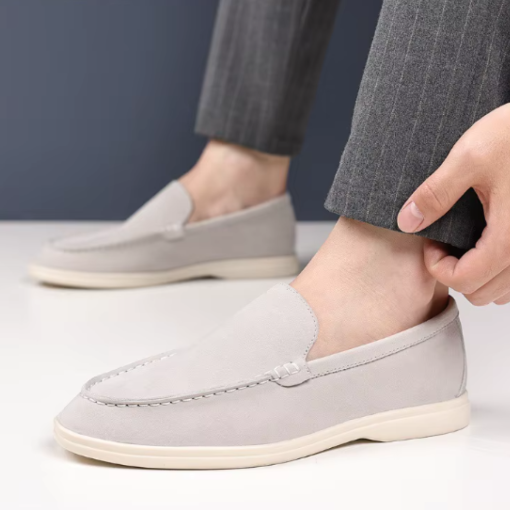 Mocassins clássicos de camurça