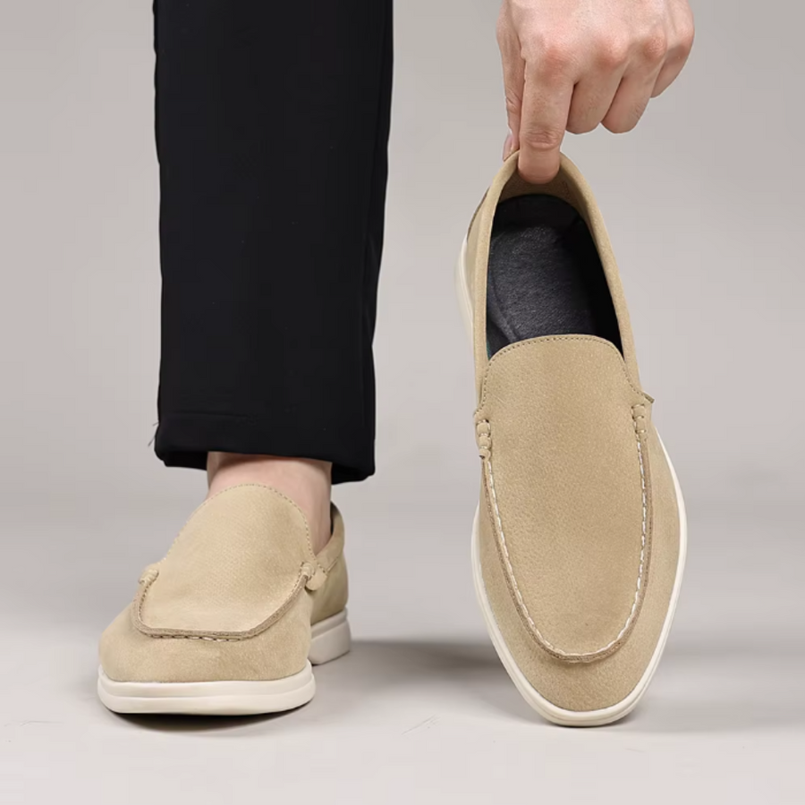 Mocassins clássicos de camurça