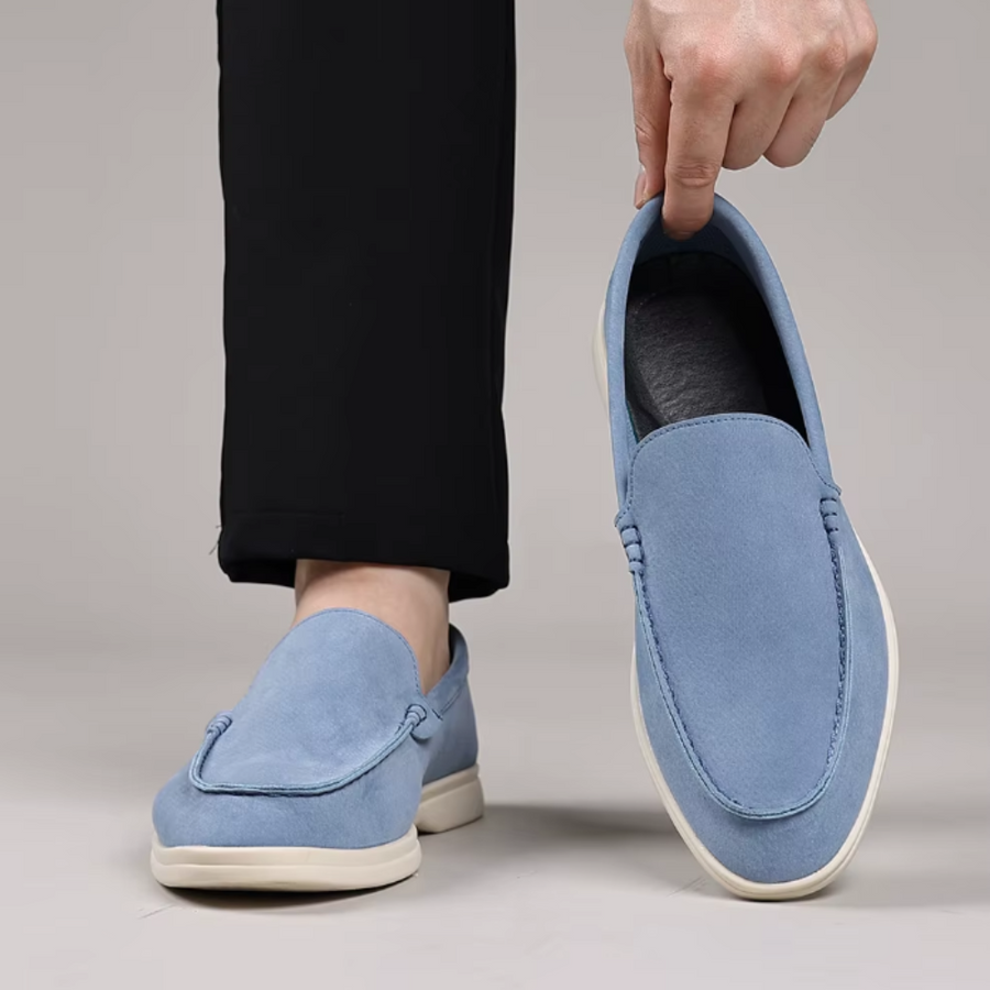 Mocassins clássicos de camurça
