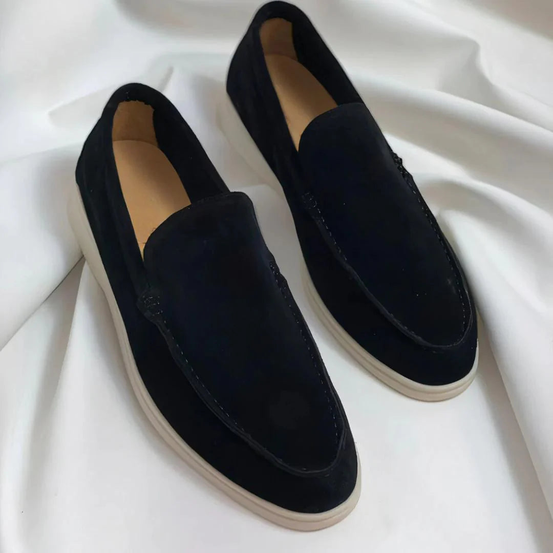 Elegantes mocassins de camurça