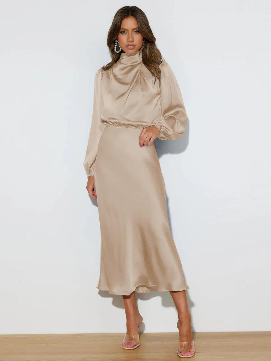Vestido de cetim elegante
