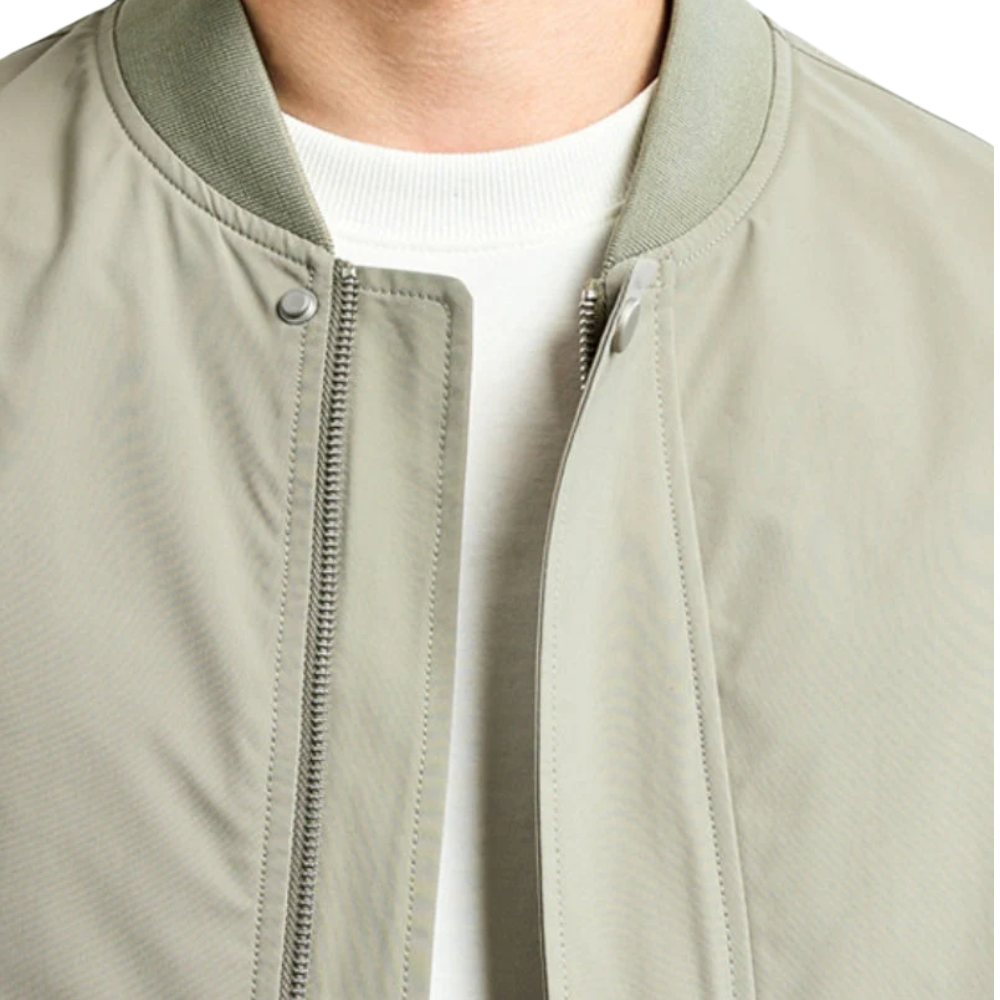 Casaco de bombardeiro elegante