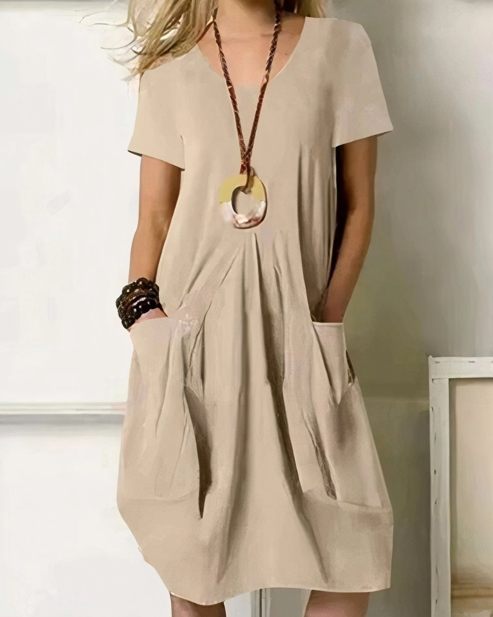 Vestido elegante que cobre a barriga