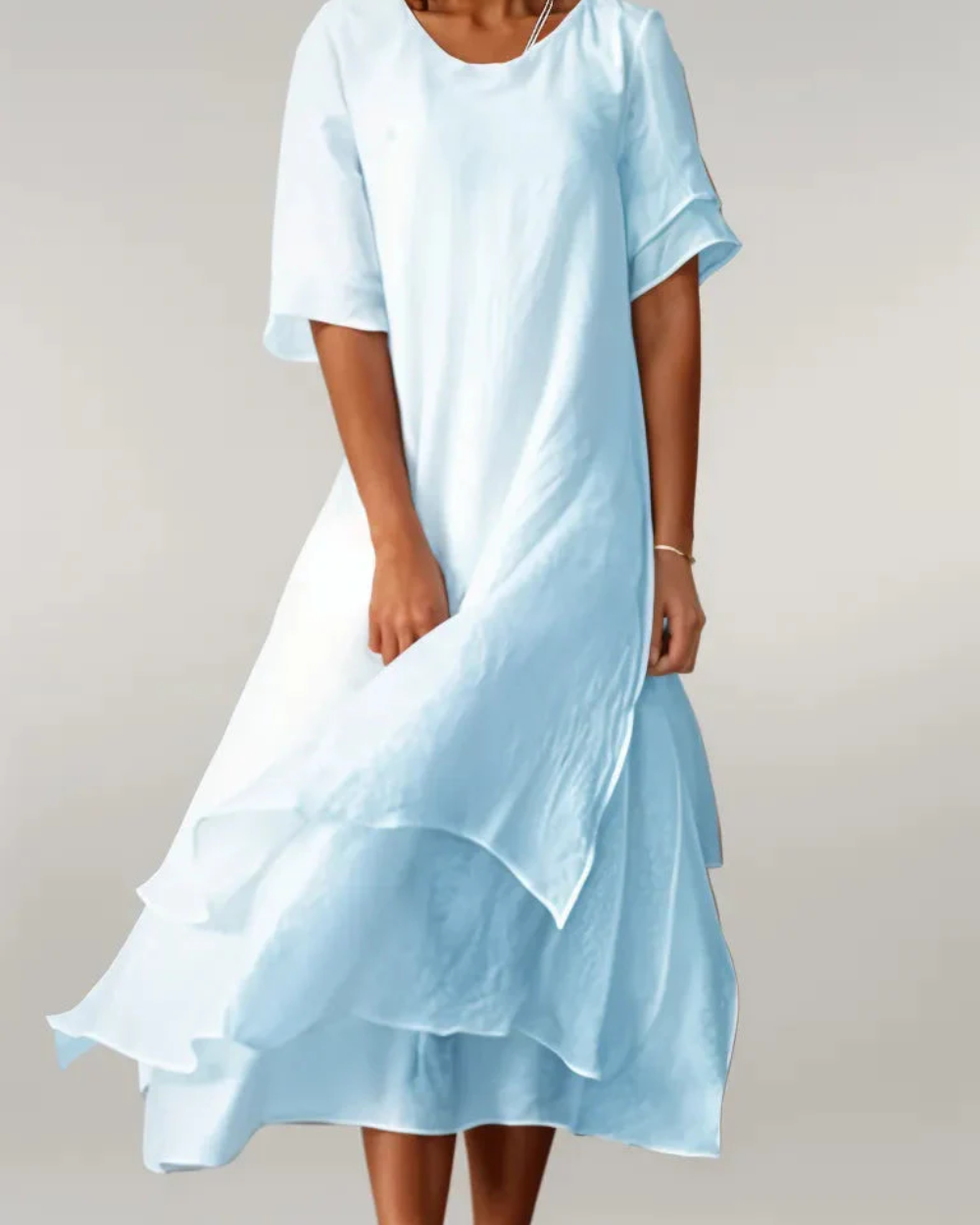 Vestido comprido colorido e elegante