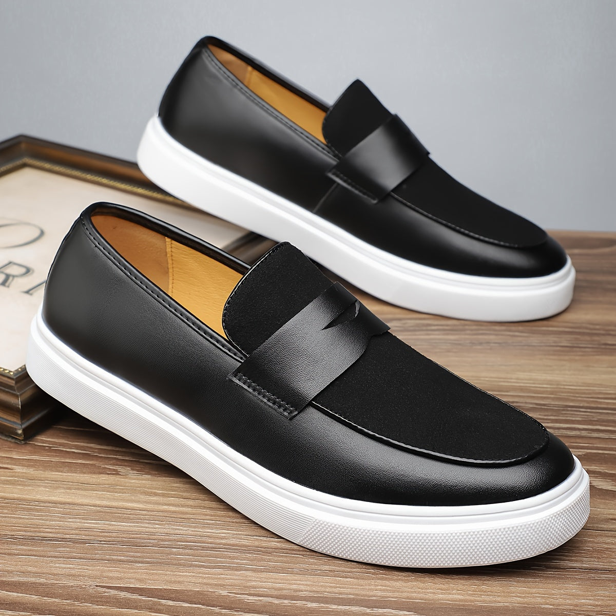 Sapatos de homem elegantes
