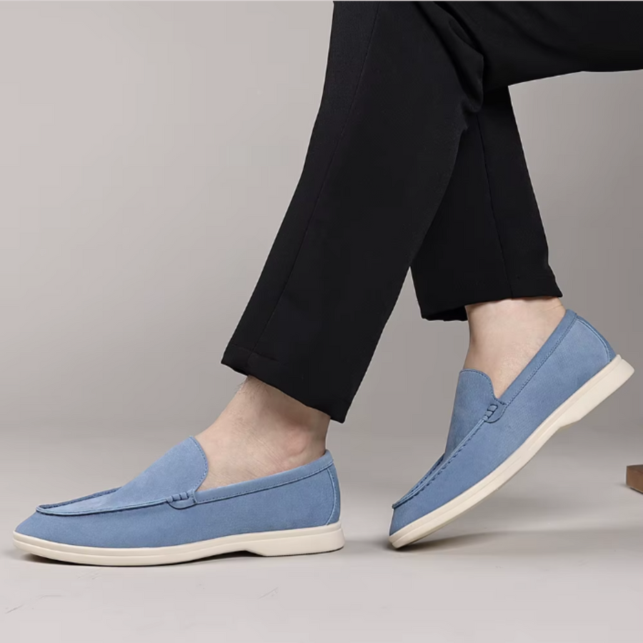Mocassins clássicos de camurça