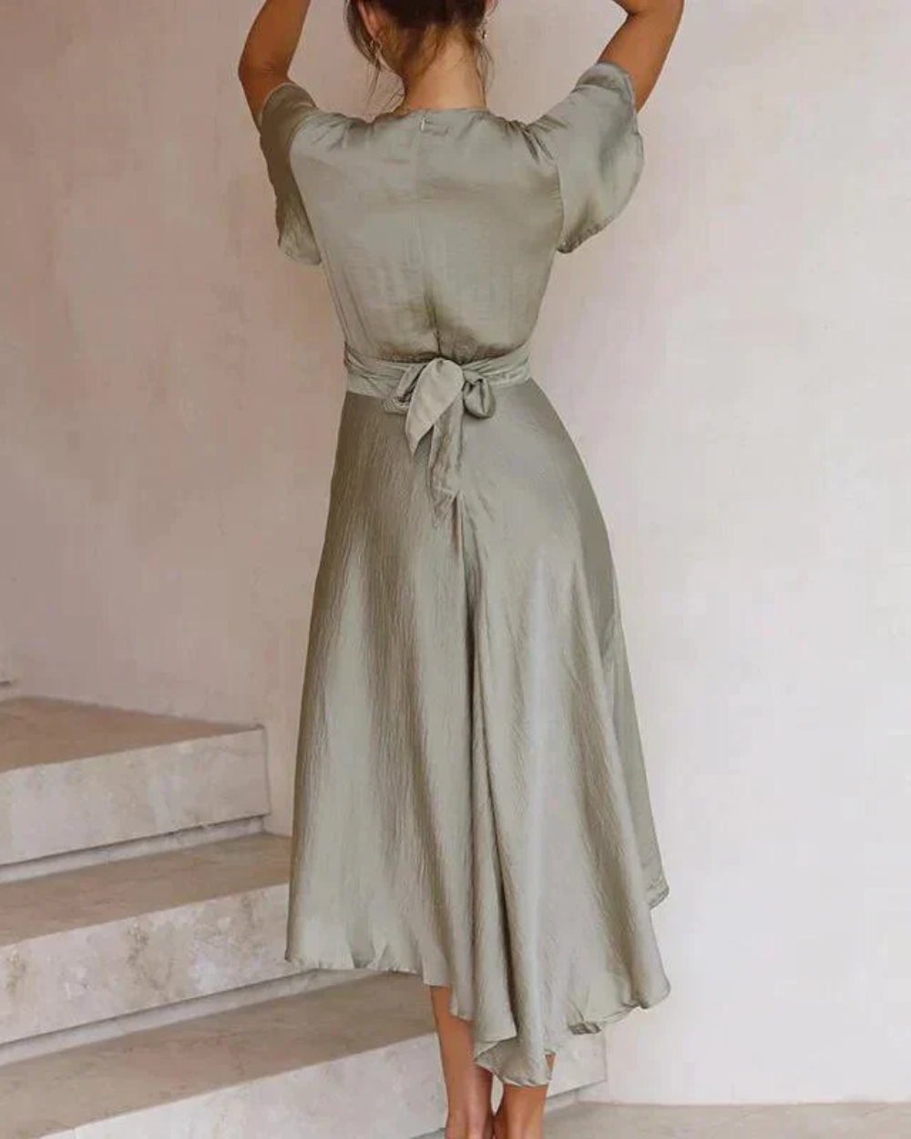 Vestido Málaga elegante para mulher