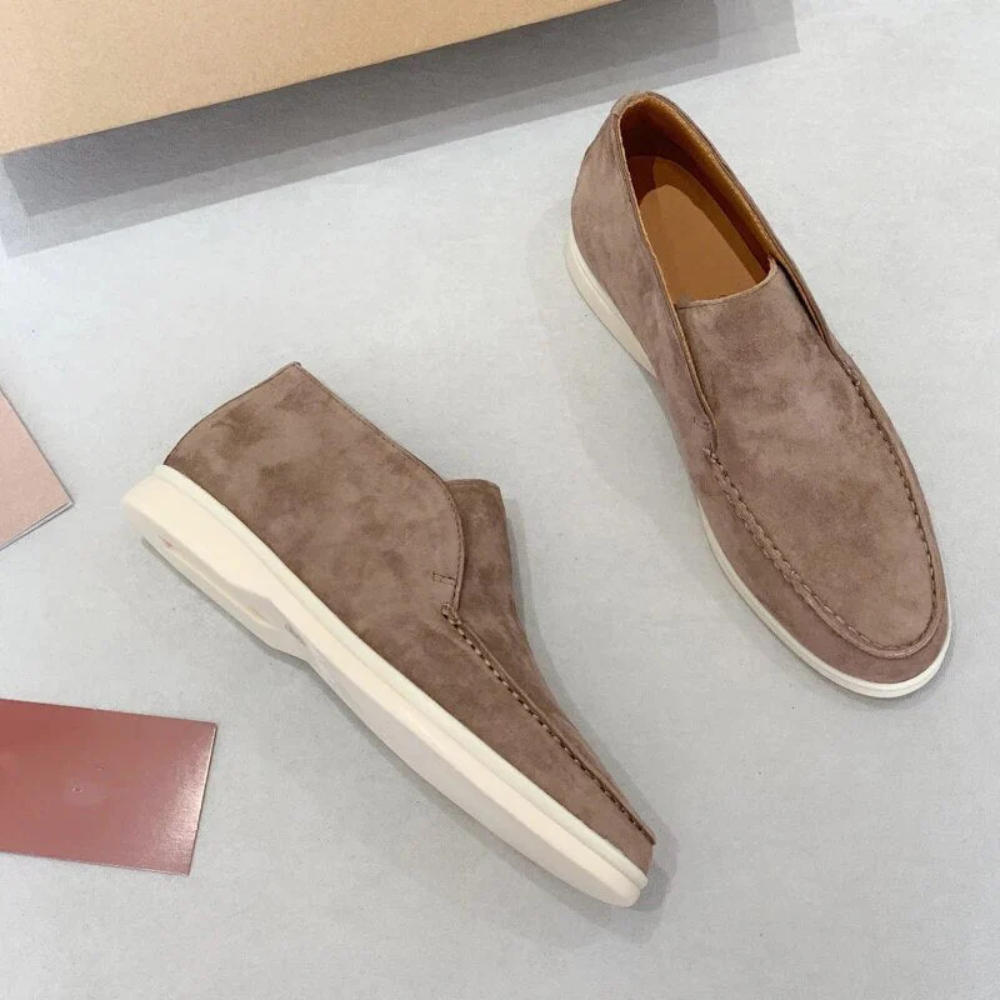 Mocassins casuais de camurça