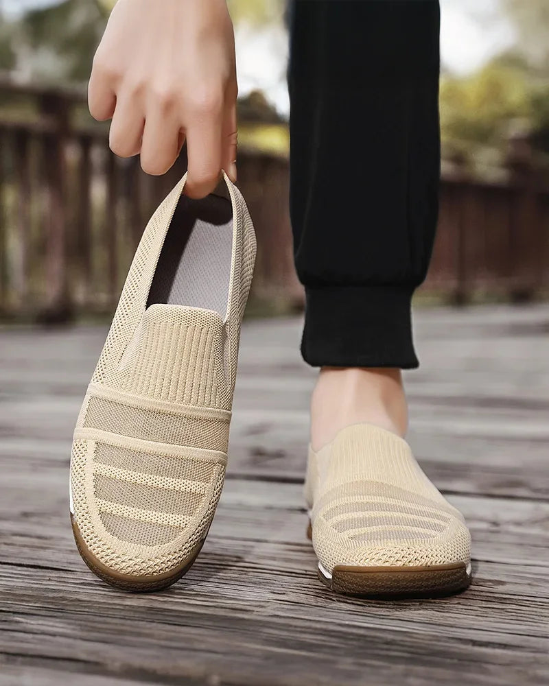 Sapatos de malha elegantes
