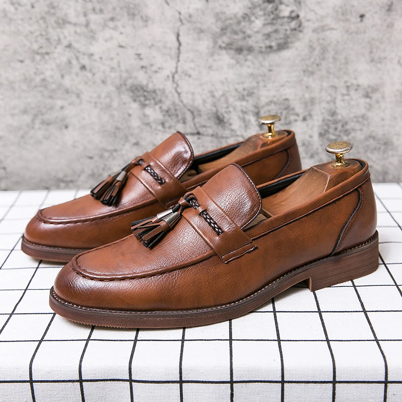Mocassins com borla em pele