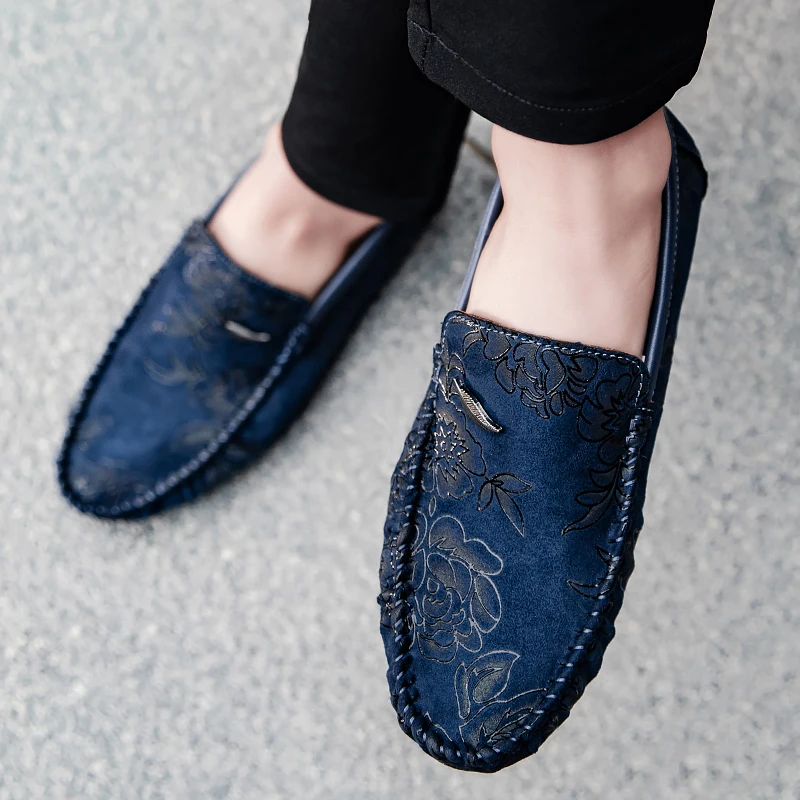 Mocassins em pele floral