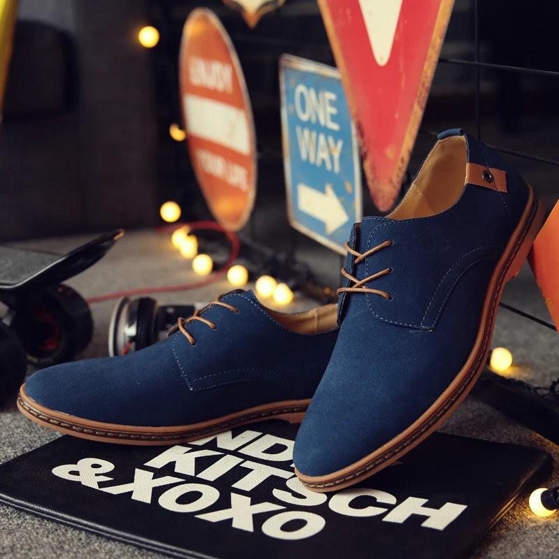 Sapatos de negócios Oxford de camurça