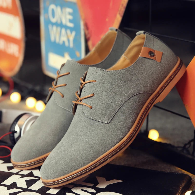 Sapatos de negócios Oxford de camurça