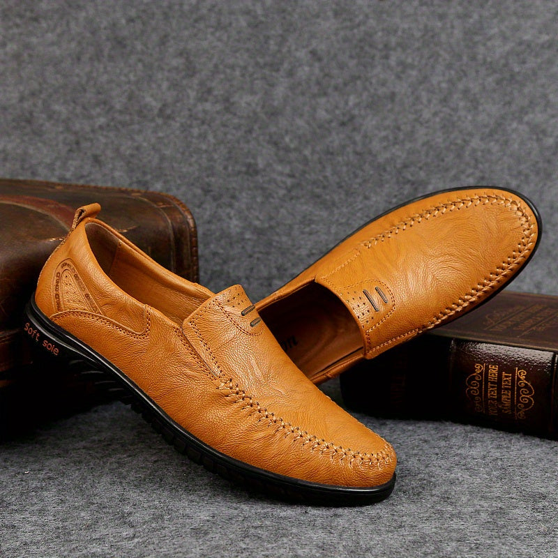 Mocassins elegantes em pele