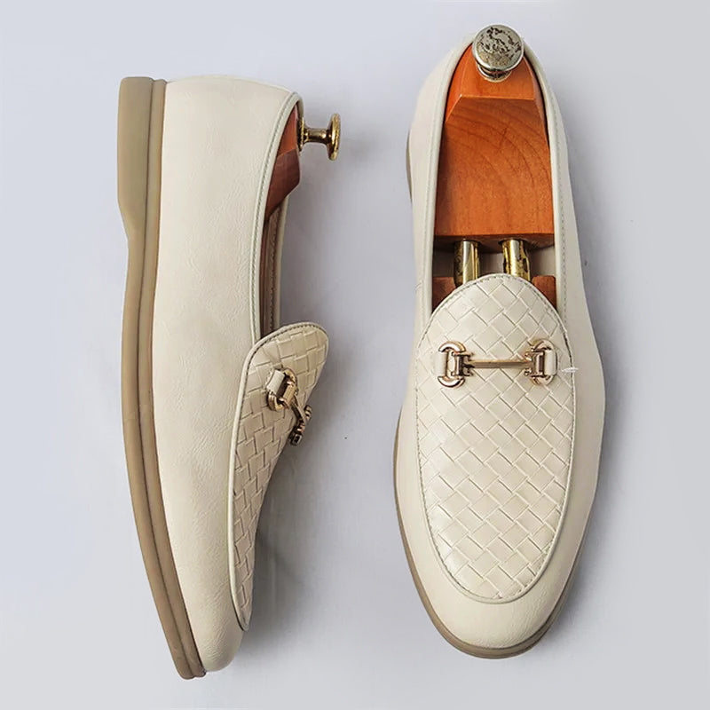 Mocassins de couro chique para homem