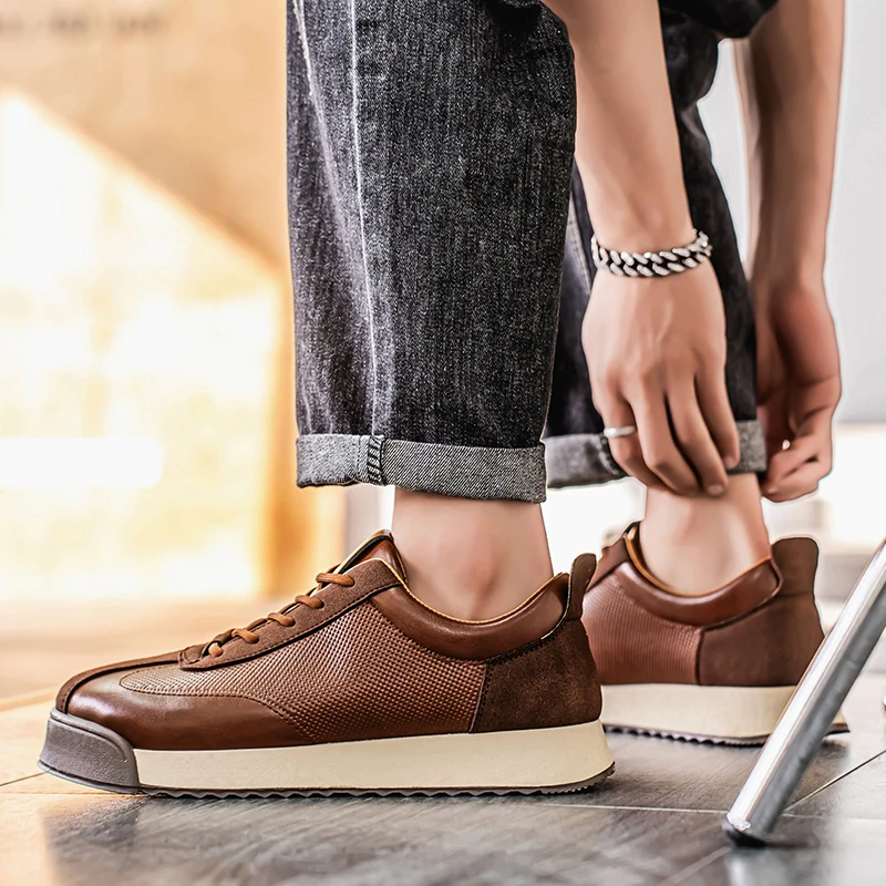 Sapatos de couro italiano