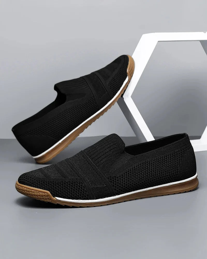 Sapatos de malha elegantes