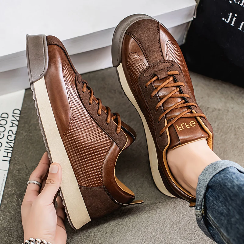 Sapatos de couro italiano