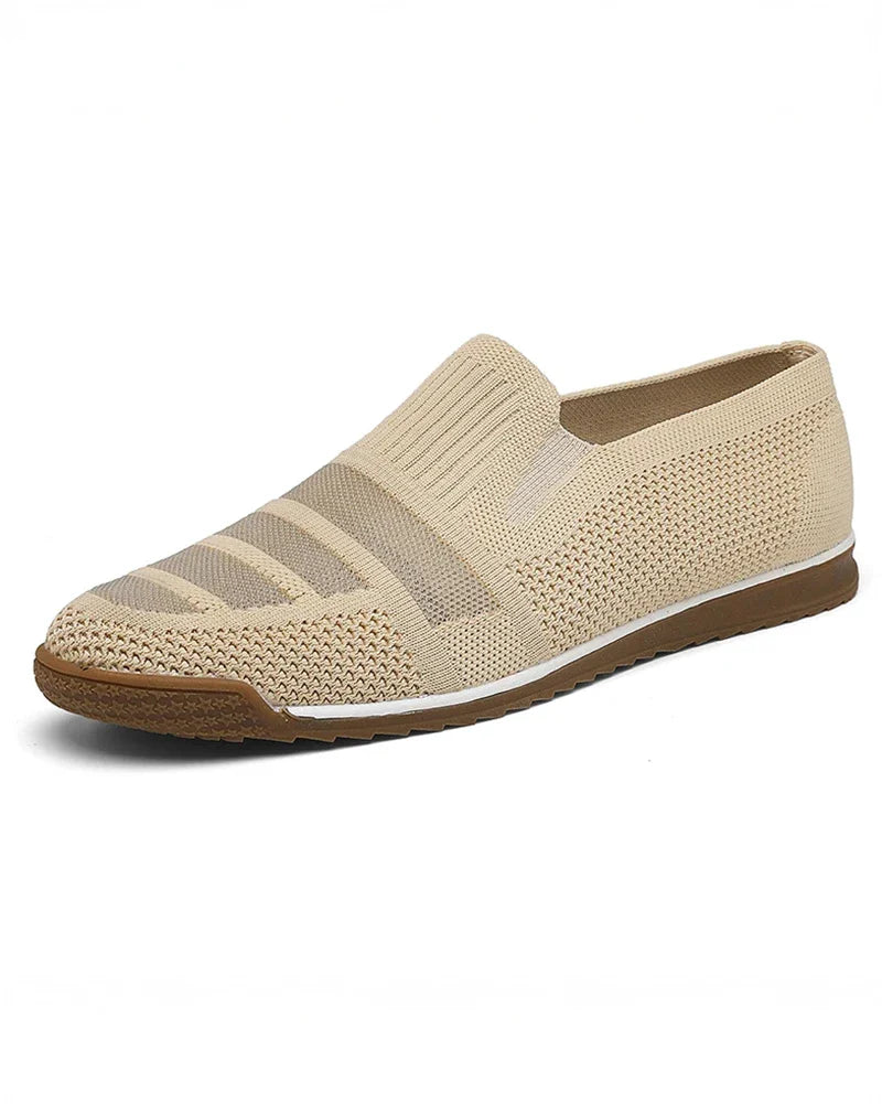 Sapatos de malha elegantes