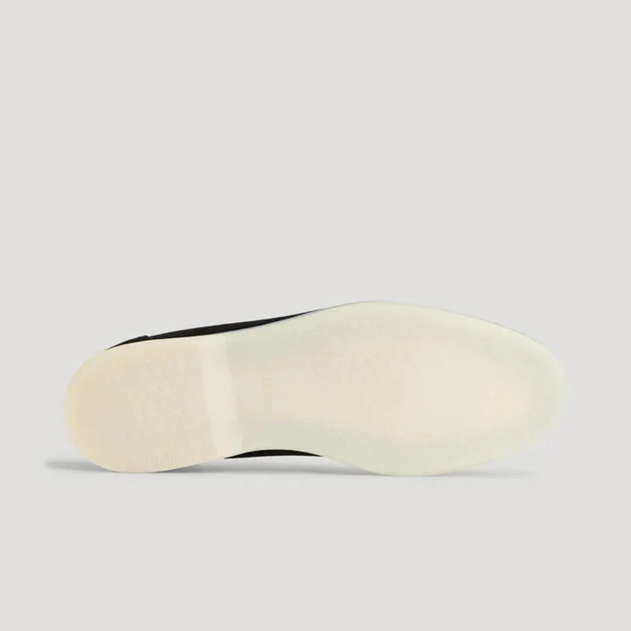 Elegantes mocassins de camurça