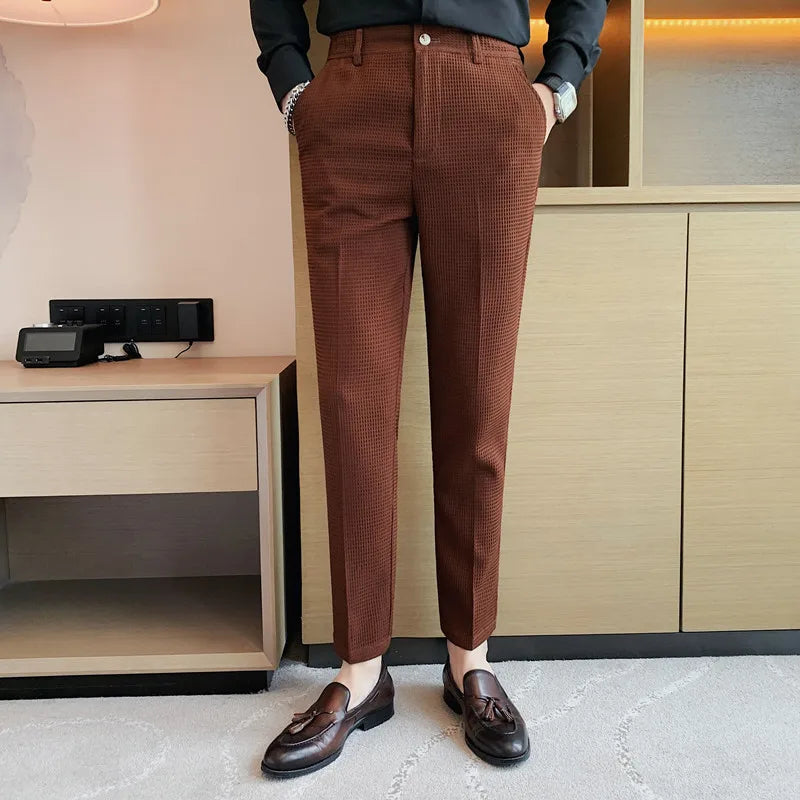 Calças elegantes para homem