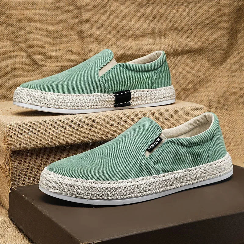 Sapatos de lona deslizantes e respiráveis