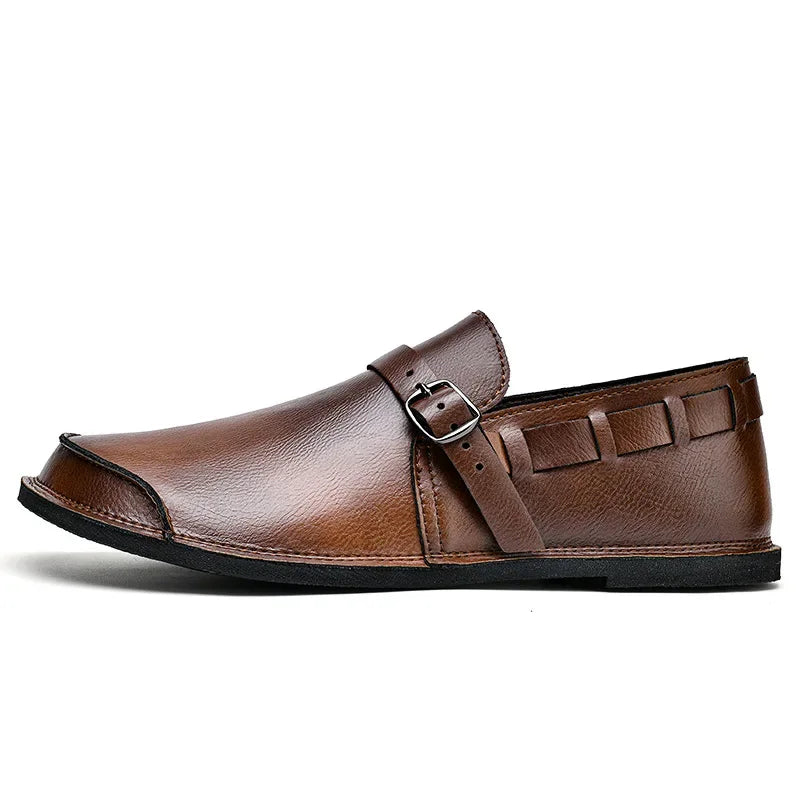 Mocassins de couro com fivela