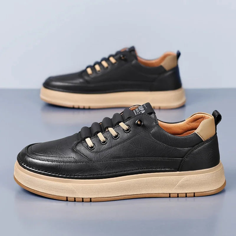 Sapatos de couro elegantes