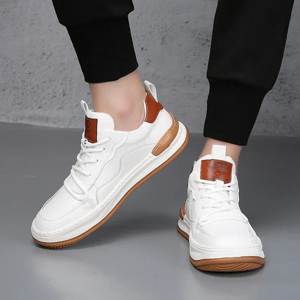 Sapatos de couro de sola alta