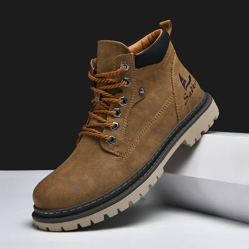 Botas de couro elegantes