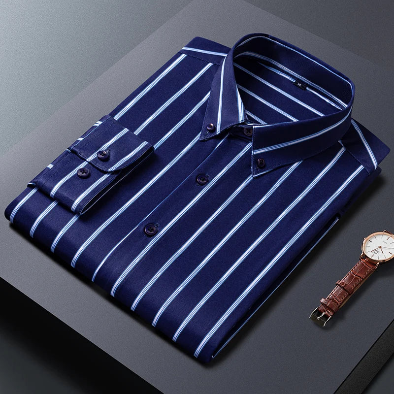 Camisa de homem com riscas elegantes