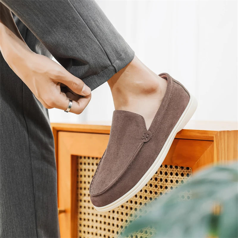 Mocassins casuais de camurça