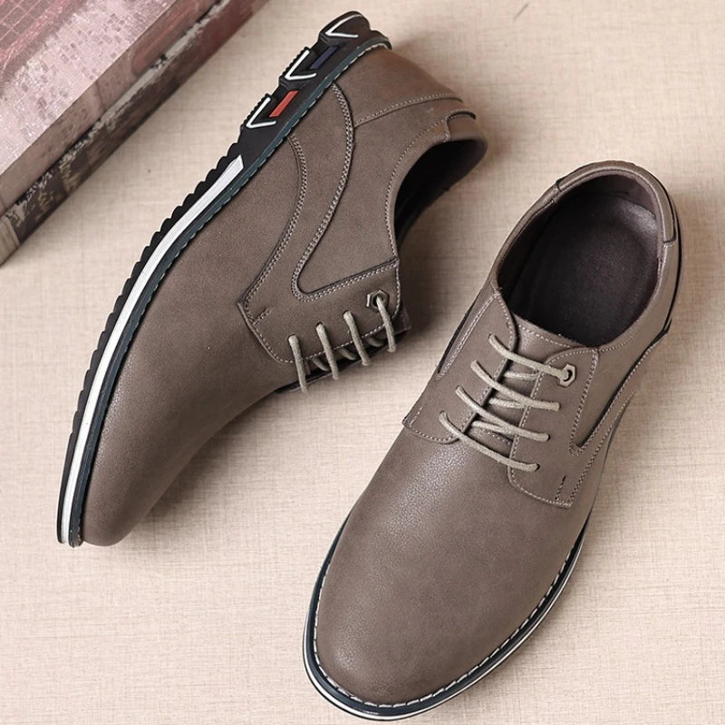 Sapatos de couro italiano