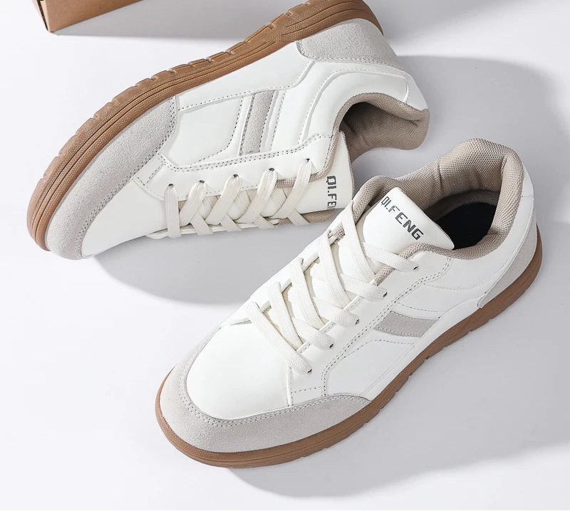 Sapatos clássicos em pele