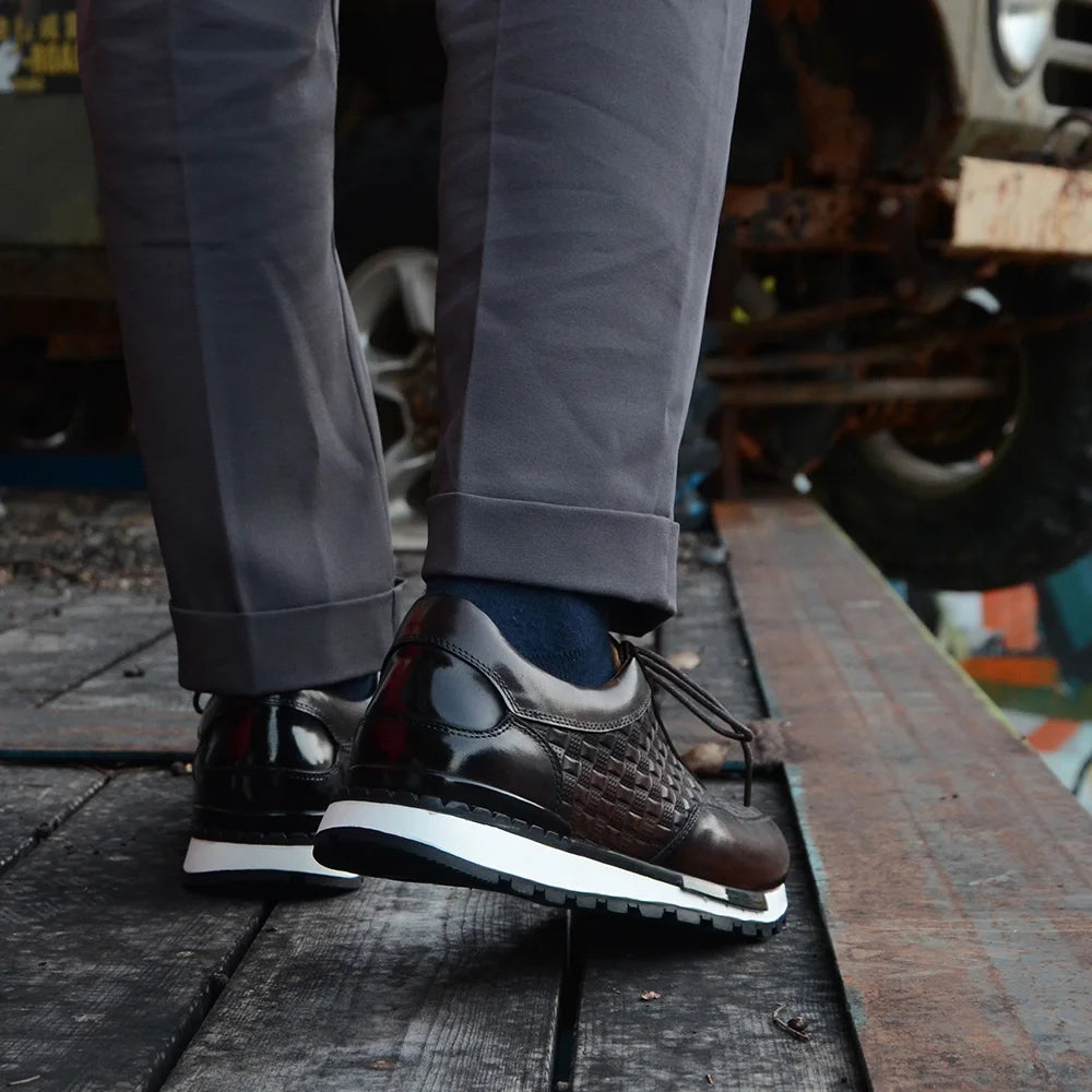 Sapatos de couro genuíno