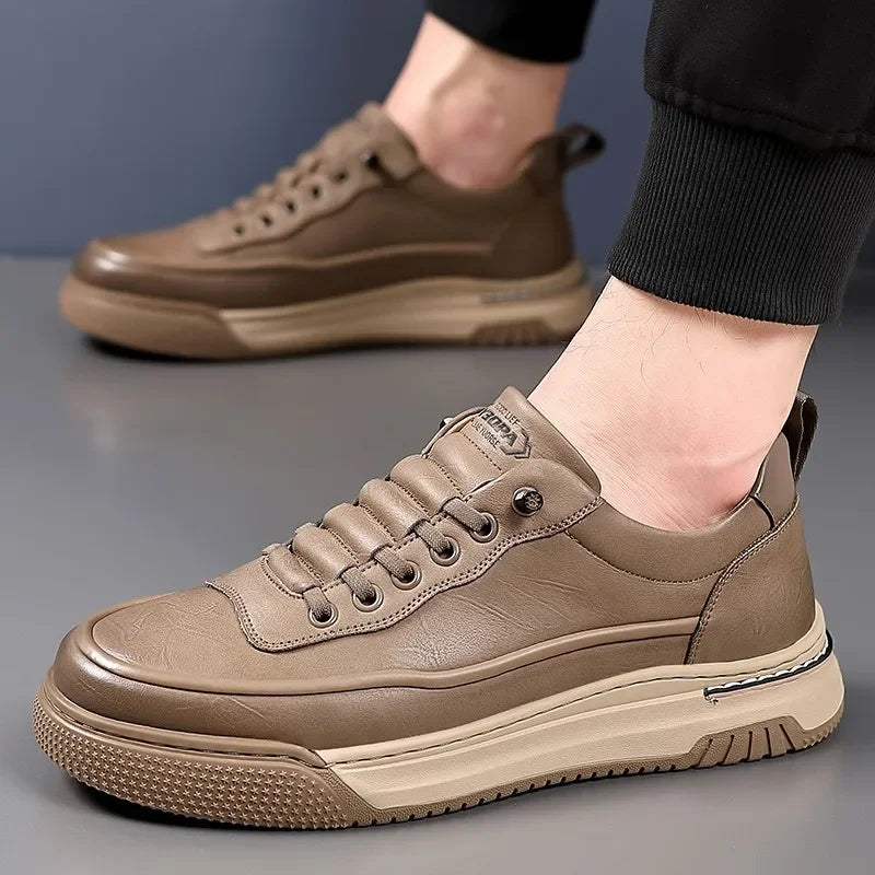 Sapatos de plataforma elegantes