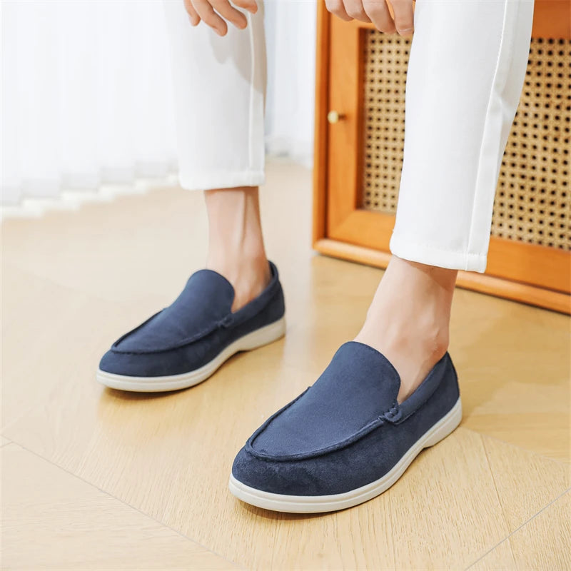 Mocassins casuais de camurça
