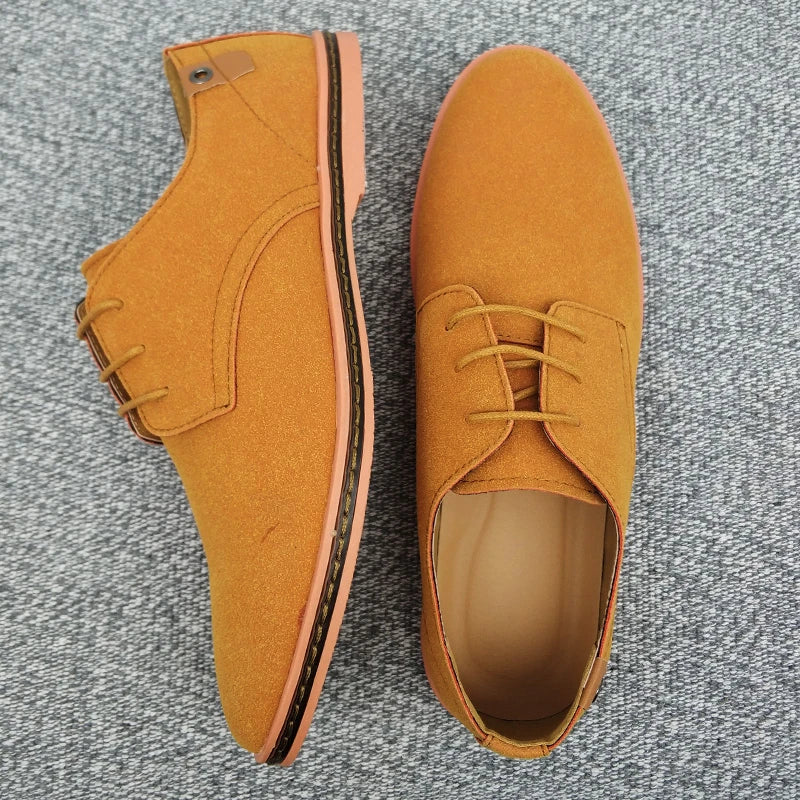 Sapatos de negócios Oxford de camurça
