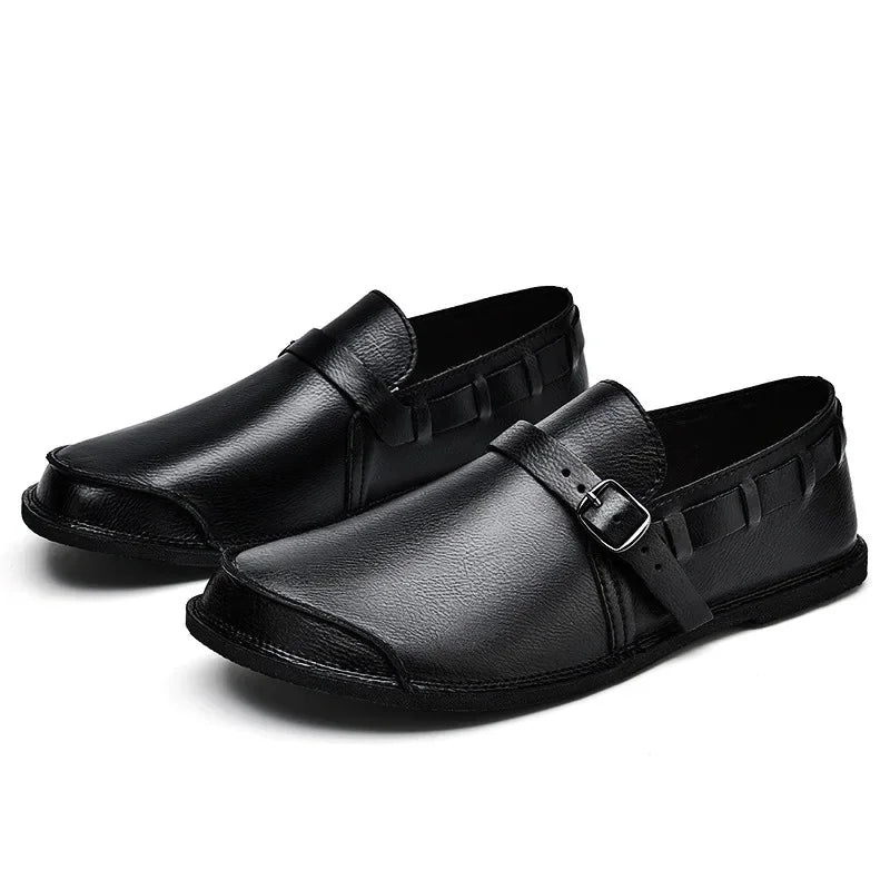 Mocassins de couro com fivela