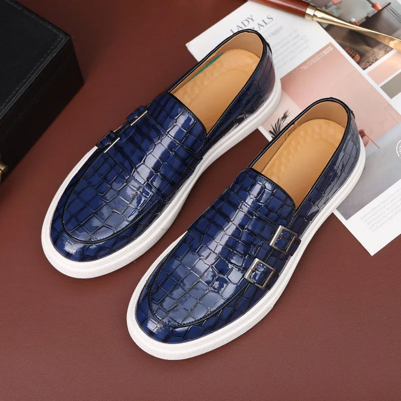 Sapatos de couro chiques