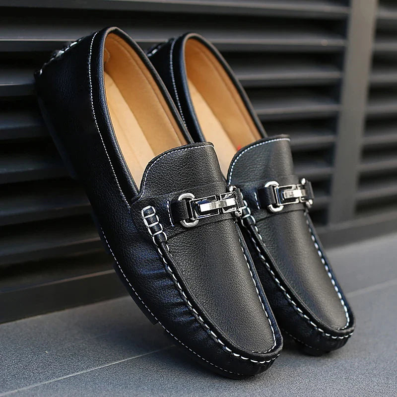 Mocassins em pele genuína