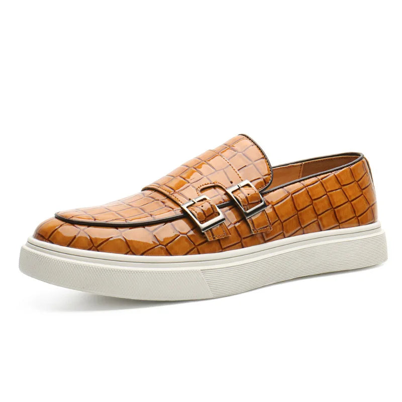 Sapatos de couro chiques