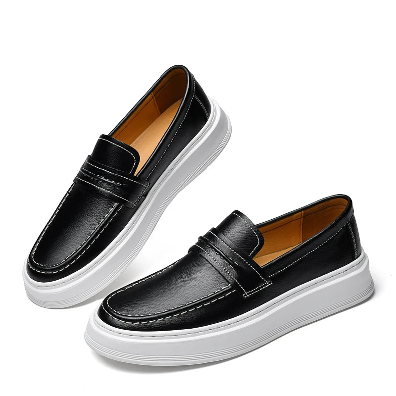 Sapatos de barco em pele