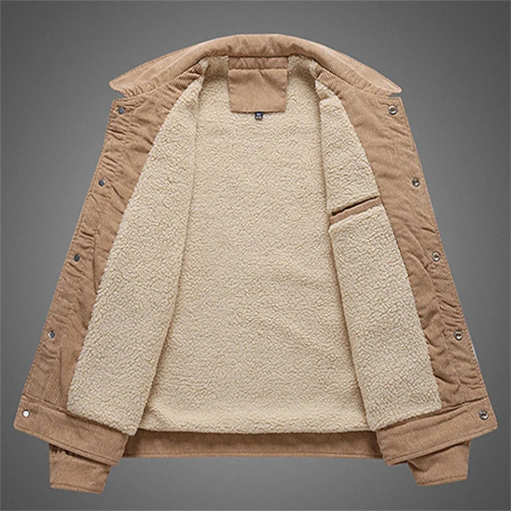 Casaco elegante em veludo cotelê quente