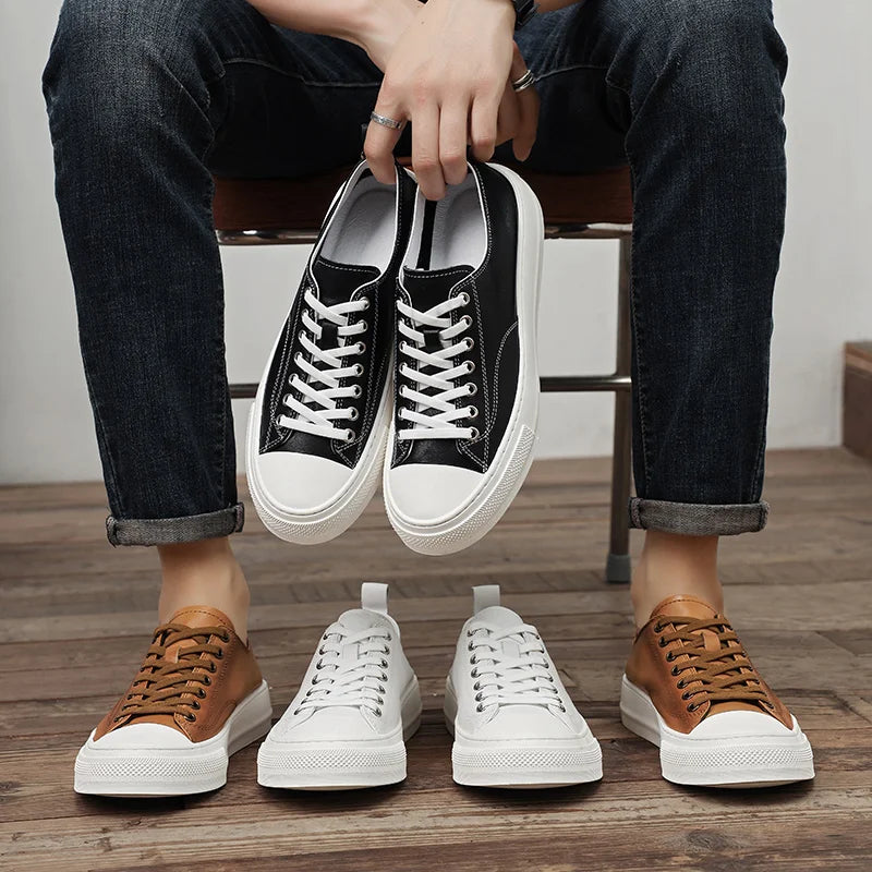 Sapatos de couro elegantes