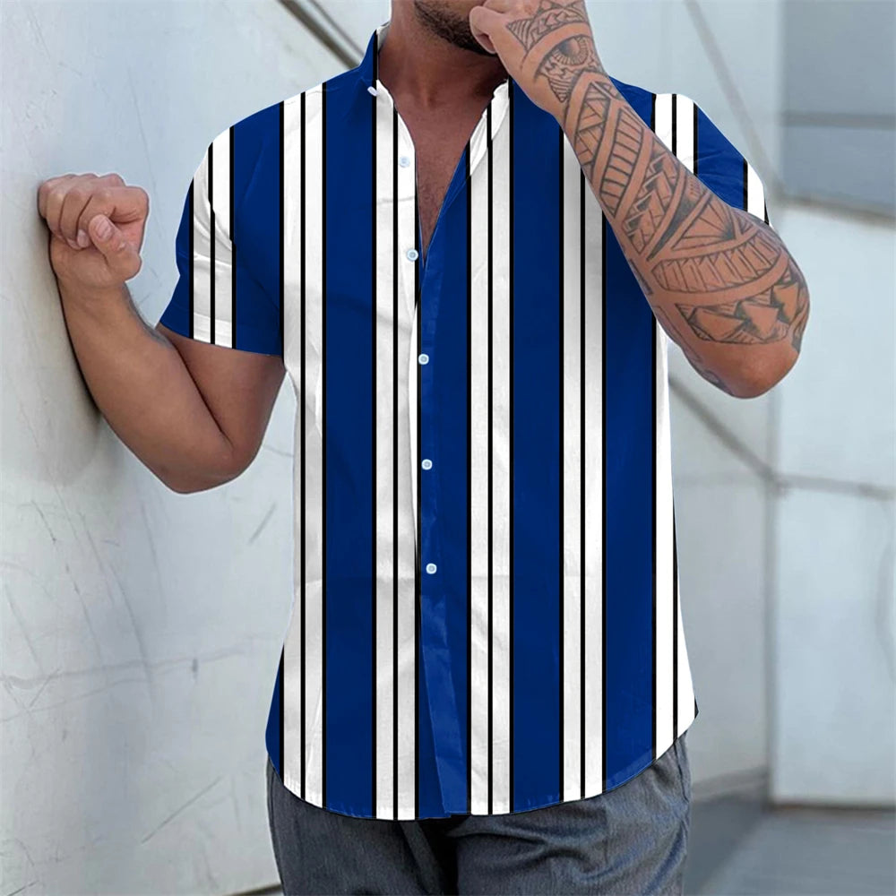 Camisa de verão de manga curta às riscas