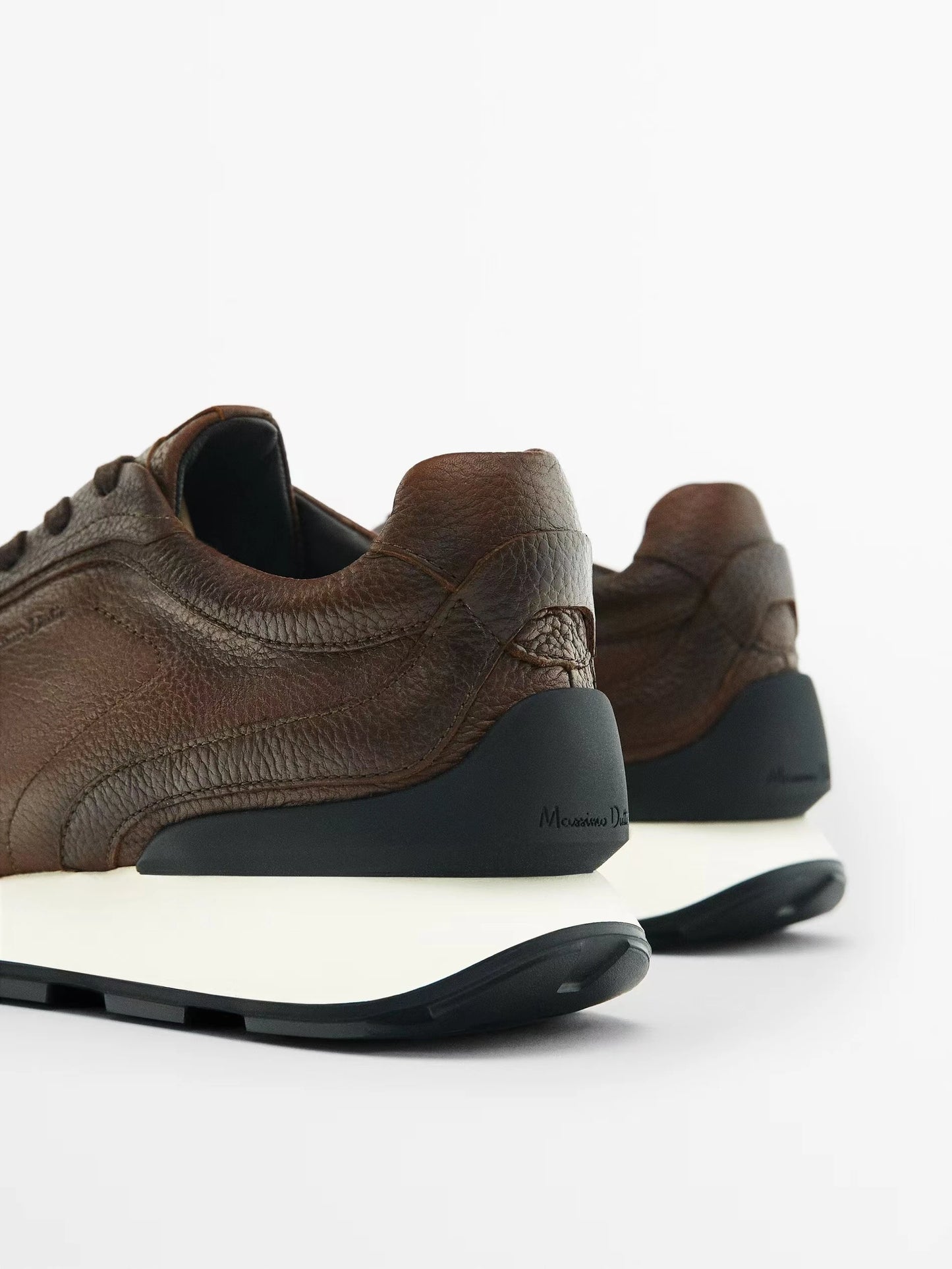 Sapatos de couro premium