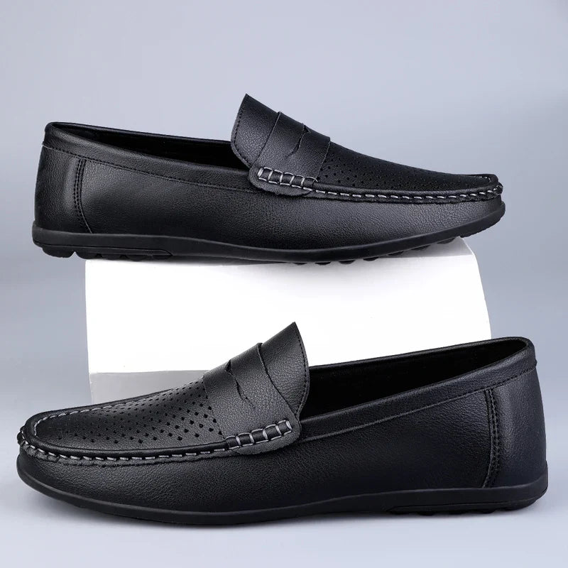Mocassins clássicos em pele italiana