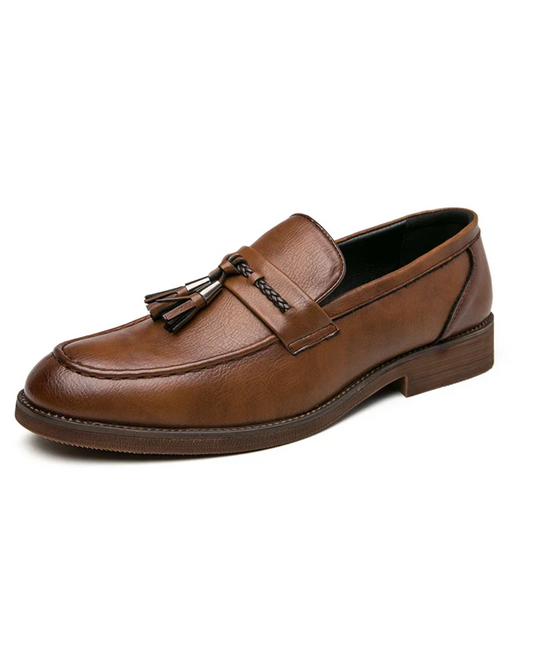 Mocassins com borla em pele